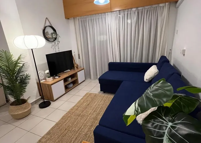 Makenzie 2 First Line *